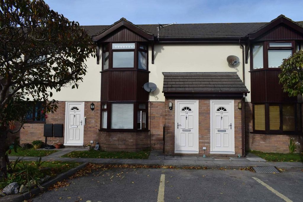 Property photo 1 of 6