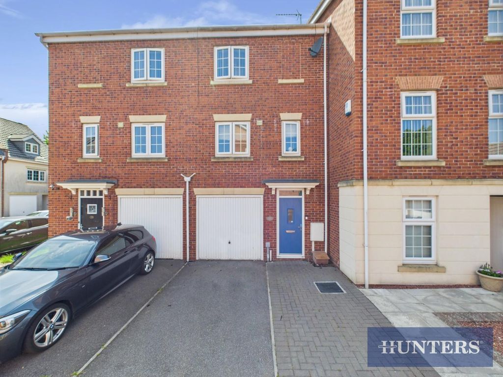Property photo 1 of 20 Cam05333G0-Pr0125-Still025.Jpg