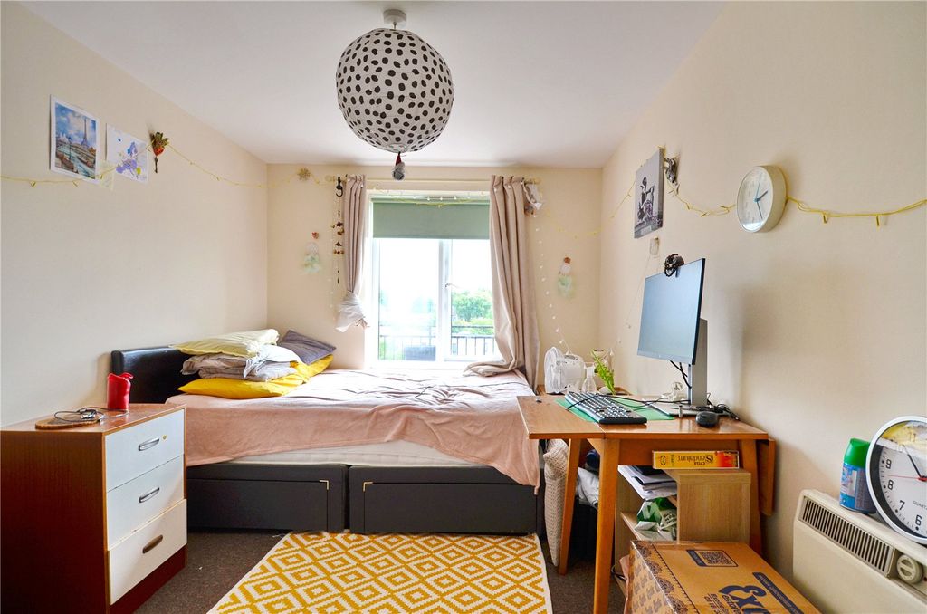Property photo 2 of 7 Picture No. 05