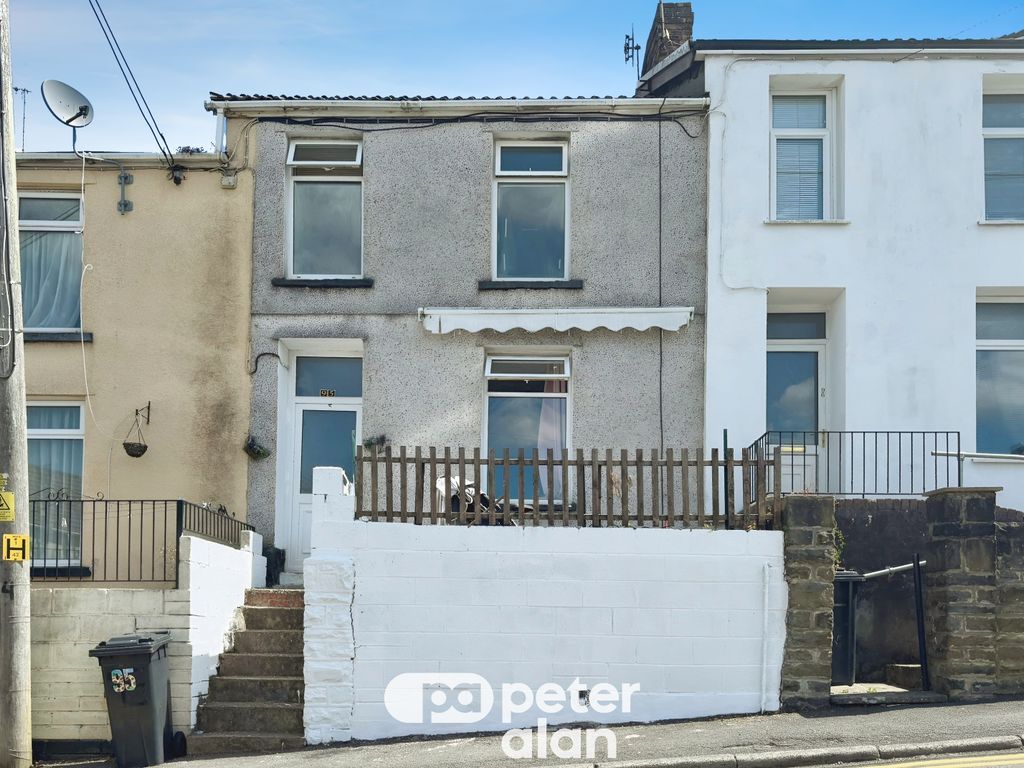 Property photo 1 of 15 Front