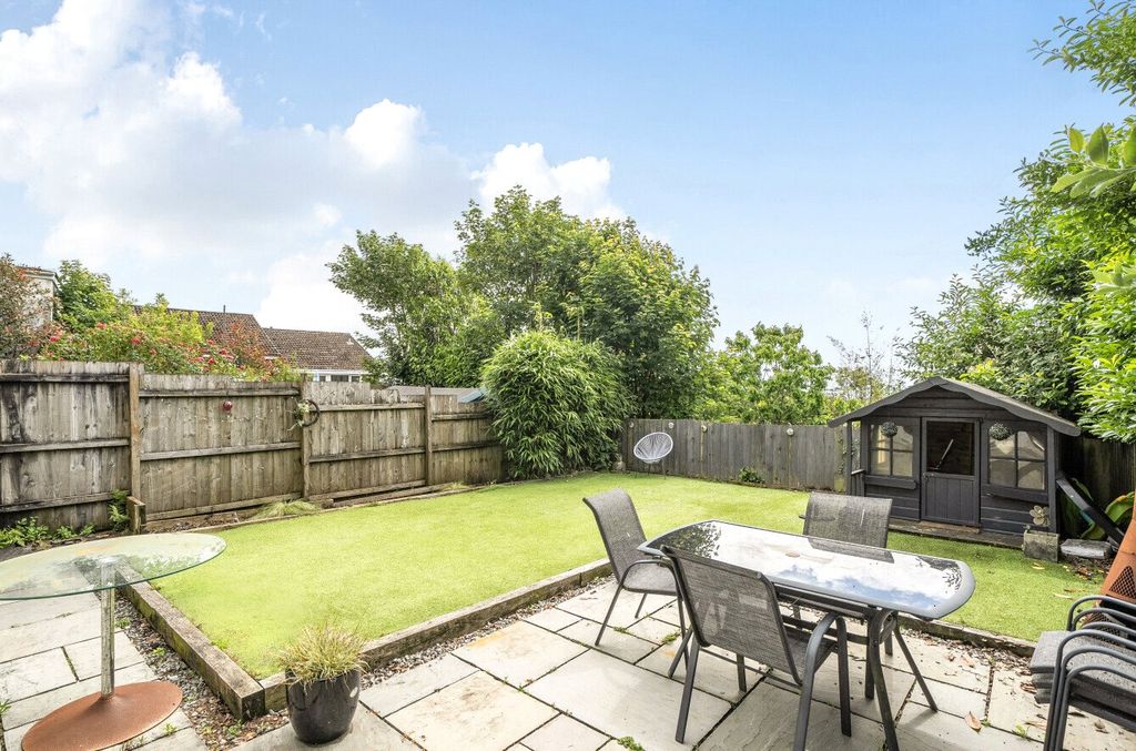 Property photo 2 of 14 Picture No. 28