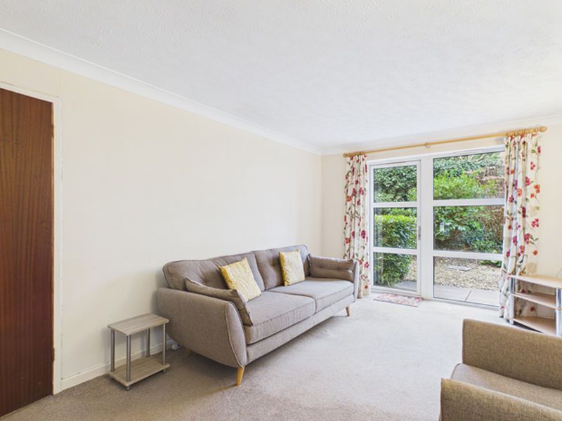 Property photo 3 of 27 Photo 8