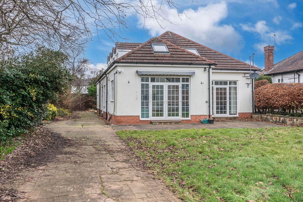 Property photo 1 of 27