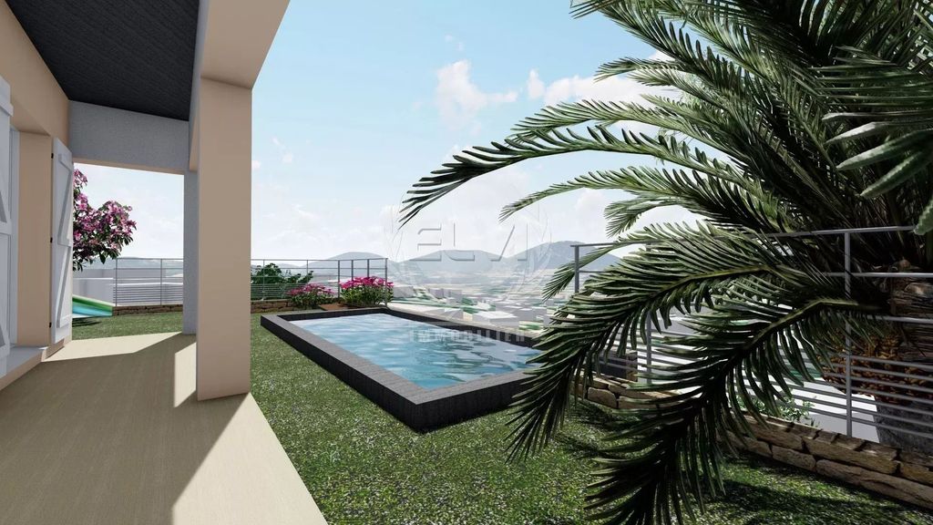 Property photo 1 of 9 House In Plan De La Tour
