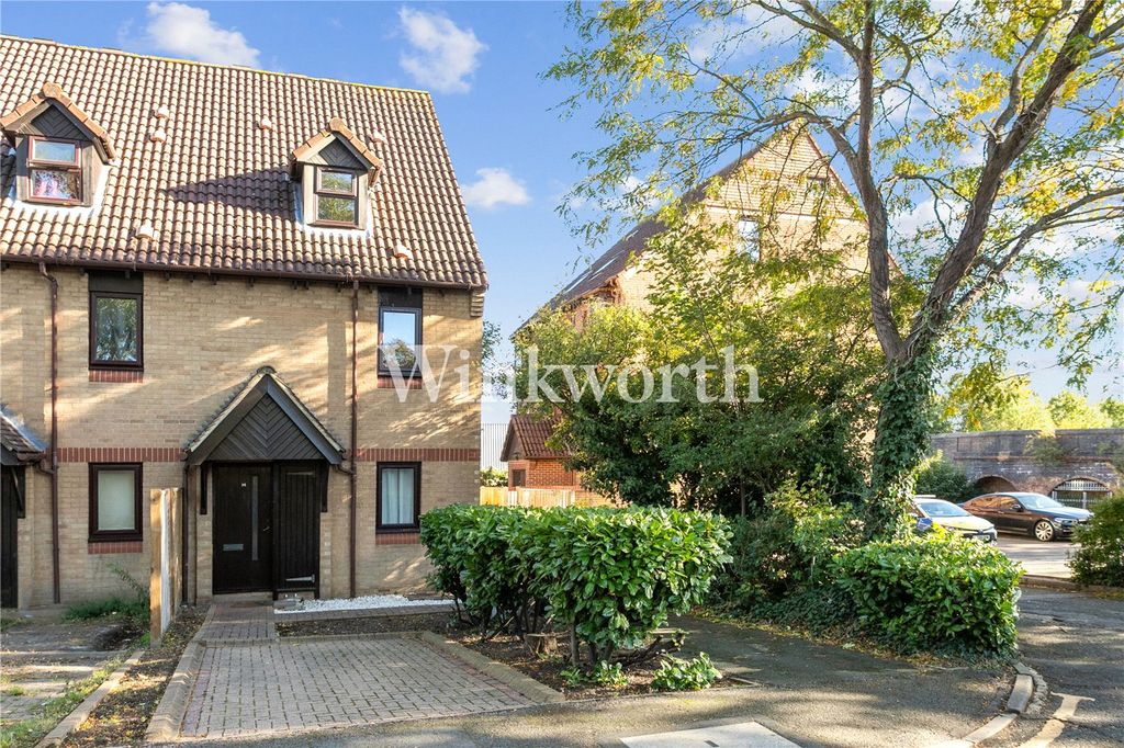 Property photo 3 of 12 Picture No. 14