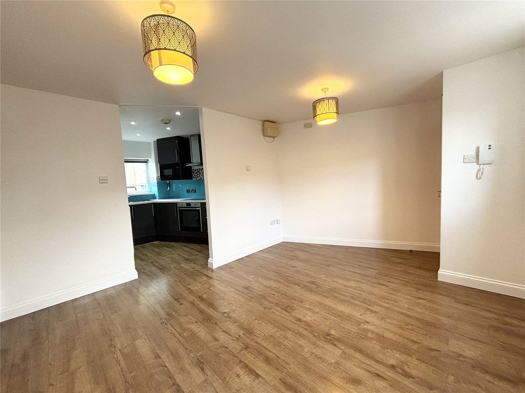 Property photo 2 of 6 Picture No. 03