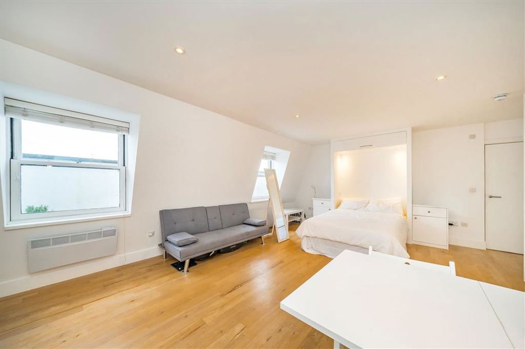 Property photo 3 of 6