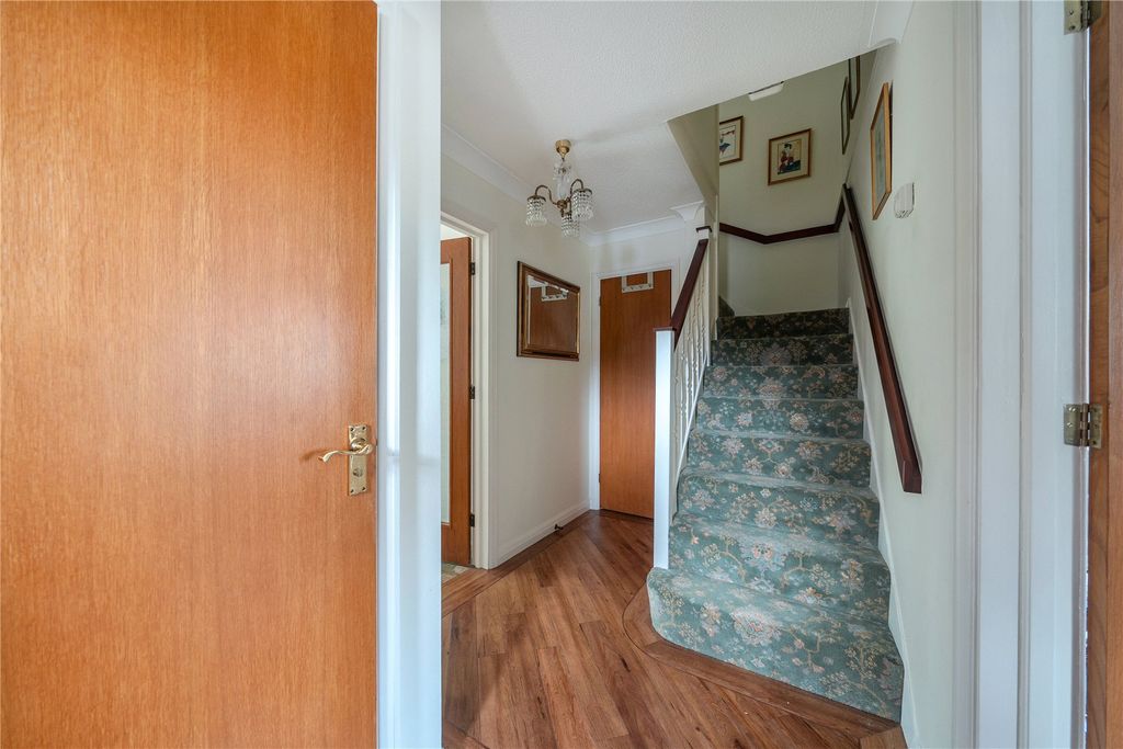 Property photo 2 of 20 Picture No. 07