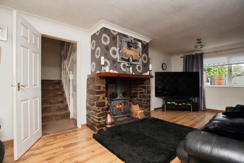 Property photo 2 of 20 Pbox-Img.Jpg