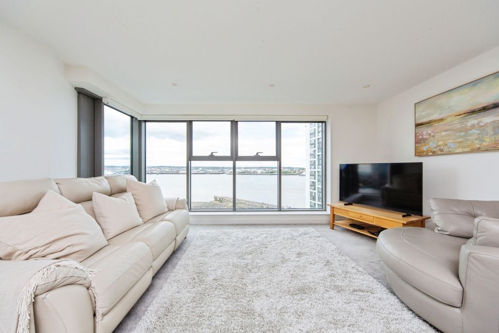 Property photo 2 of 20 Pbox-Img.Jpg