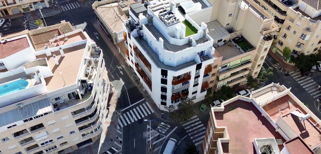 Property photo 1 of 39