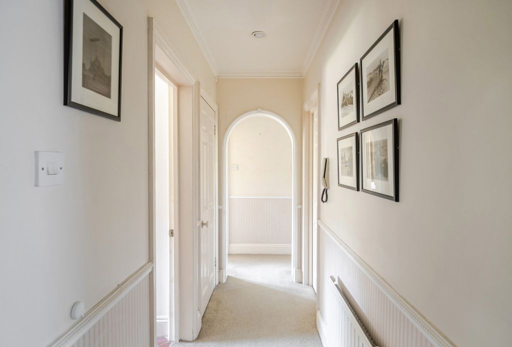 Property photo 2 of 16 21-6A7B0Bced179A-...