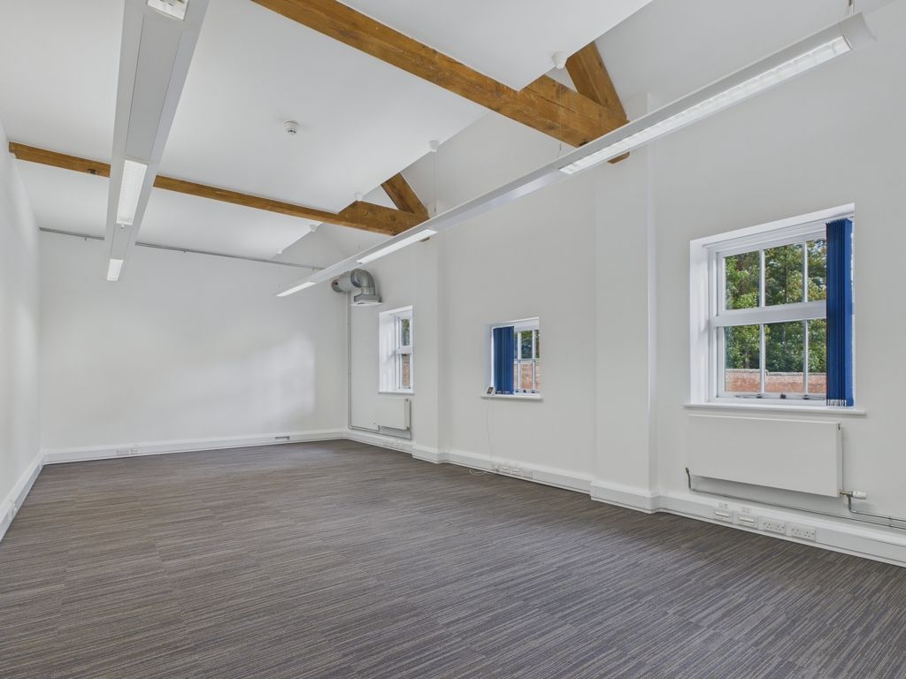 Property photo 3 of 7 Photo 20