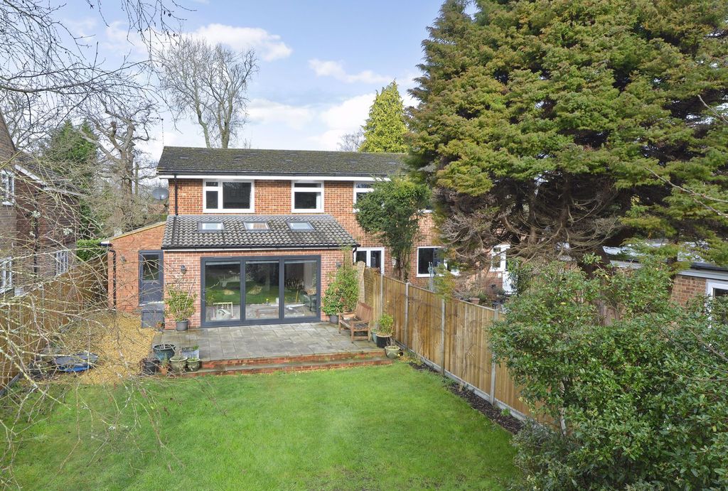 Property photo 2 of 16 Photo 19