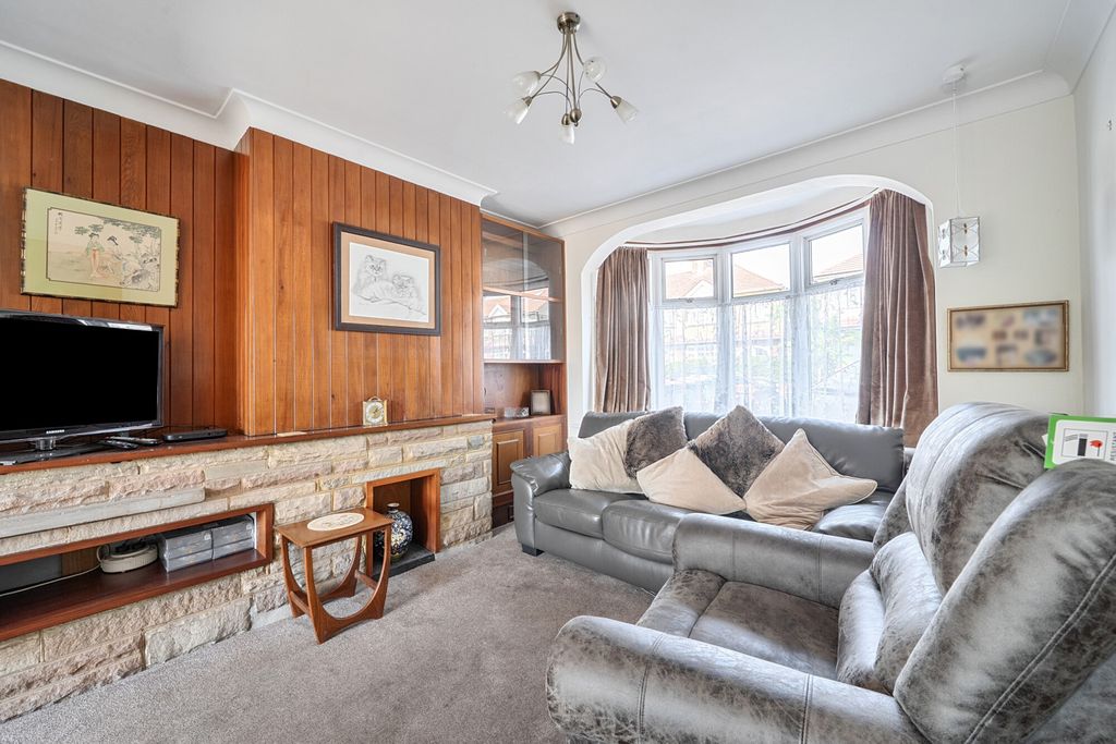 Property photo 3 of 21 1483172-16-6A3d3c...