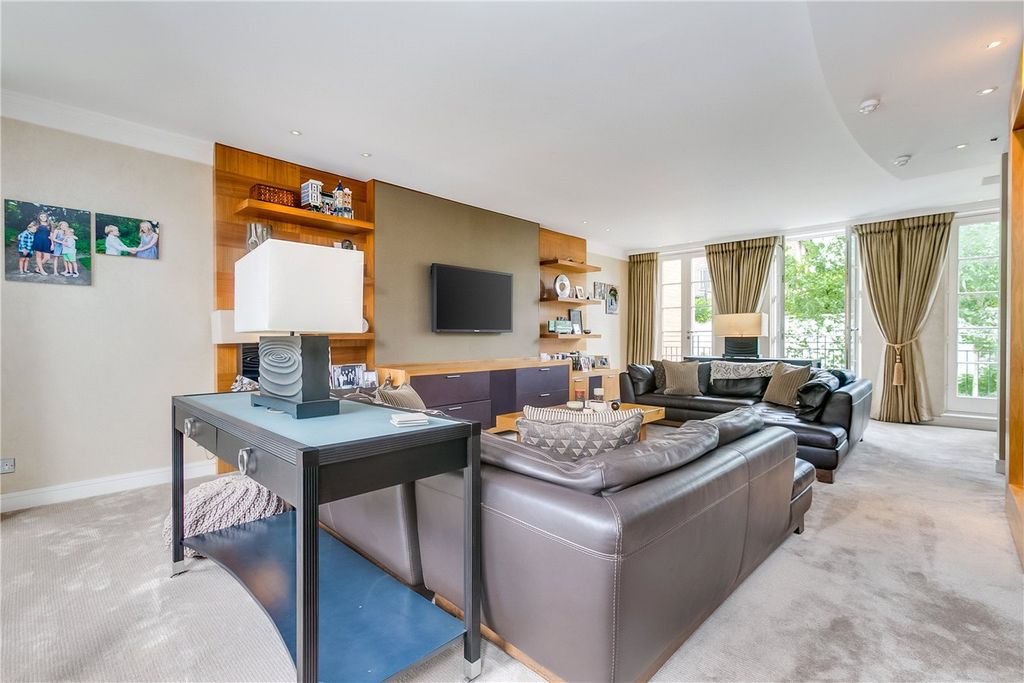 Property photo 2 of 14 Picture No. 13