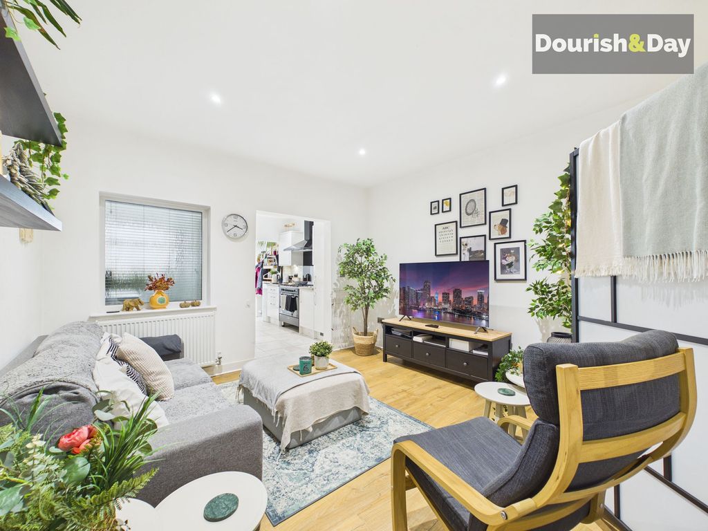 Property photo 3 of 30