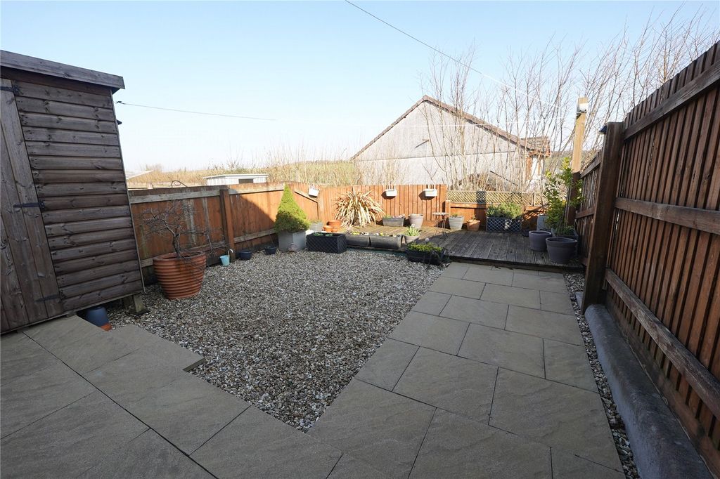 Property photo 3 of 13 Picture No. 19