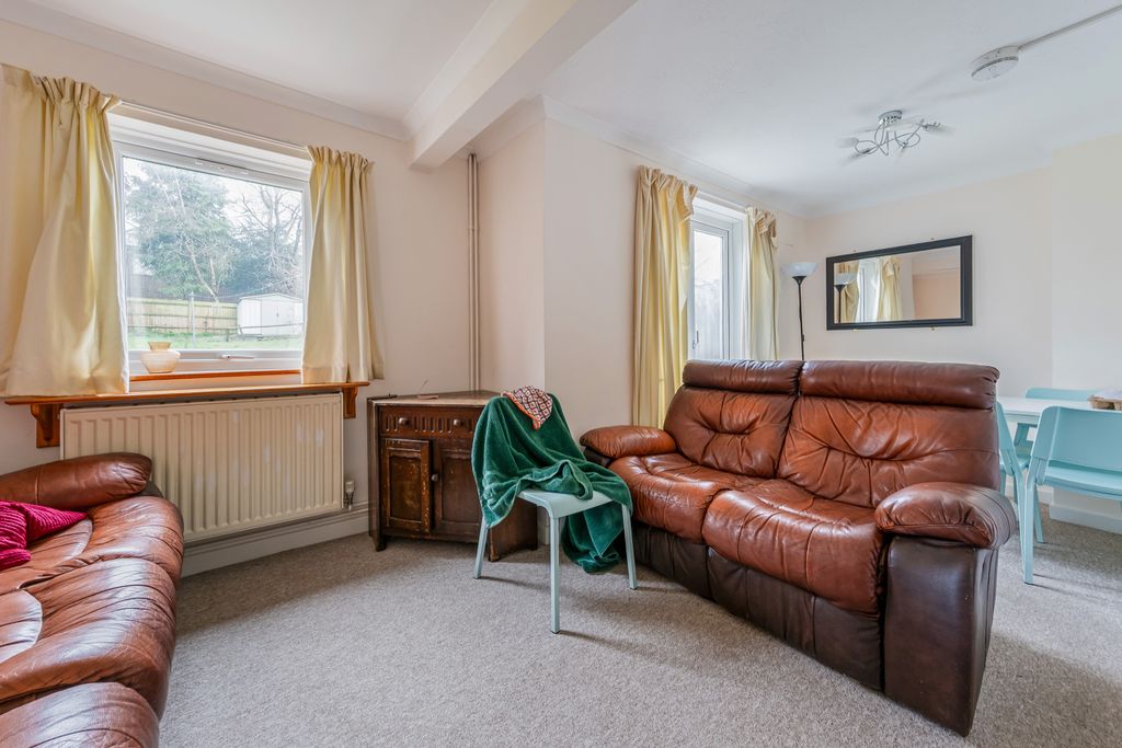 Property photo 2 of 12 Dsc_3406