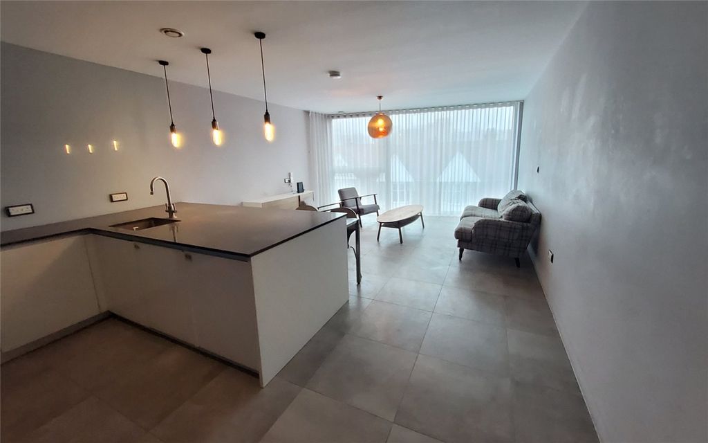 Property photo 3 of 11 Picture No. 16