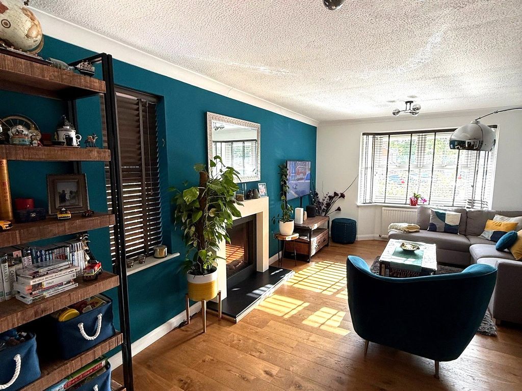 Property photo 2 of 13 Picture No. 03