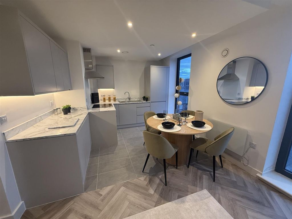 Property photo 3 of 9 Tempimageysvhef.Jpg