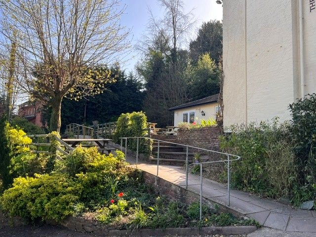 Property photo 3 of 18