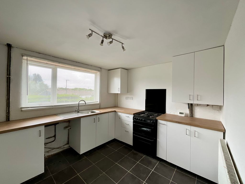 Property photo 2 of 15 Img_0288