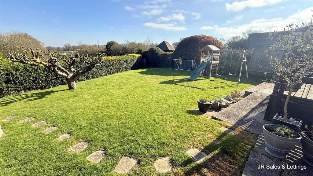 Property photo 3 of 13 Img_1562.Jpg