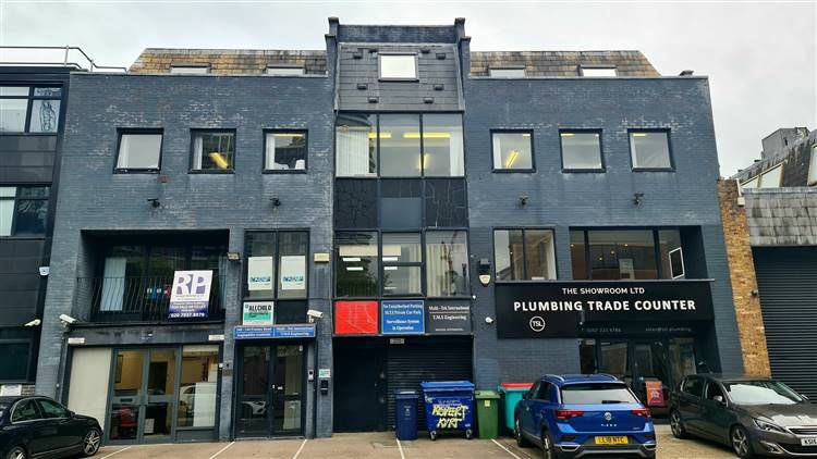 Property photo 1 of 4