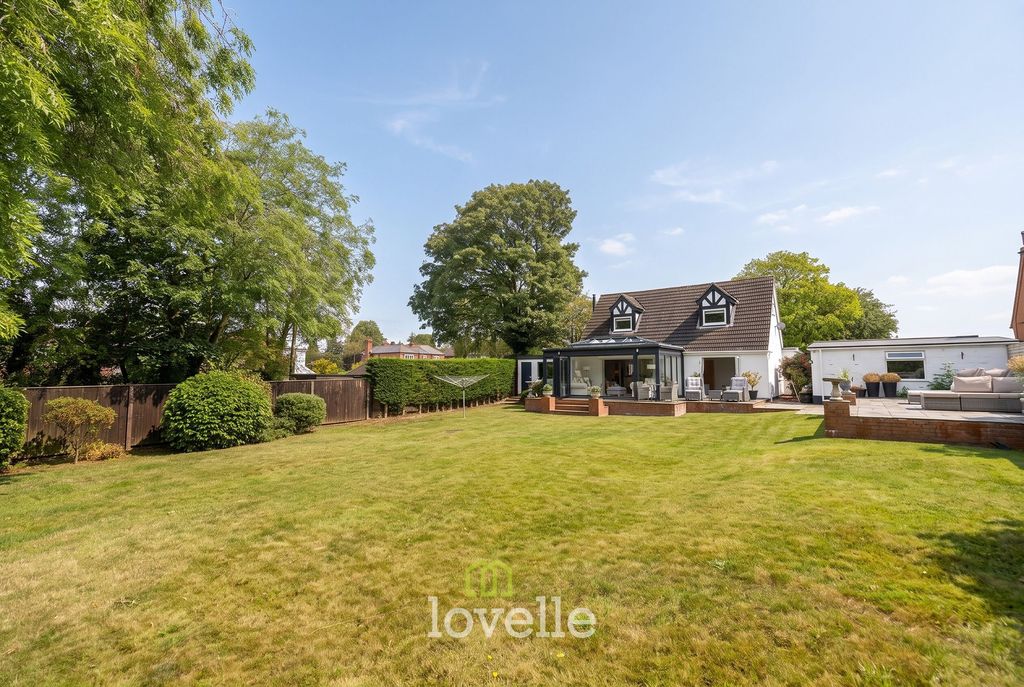 Property photo 1 of 42