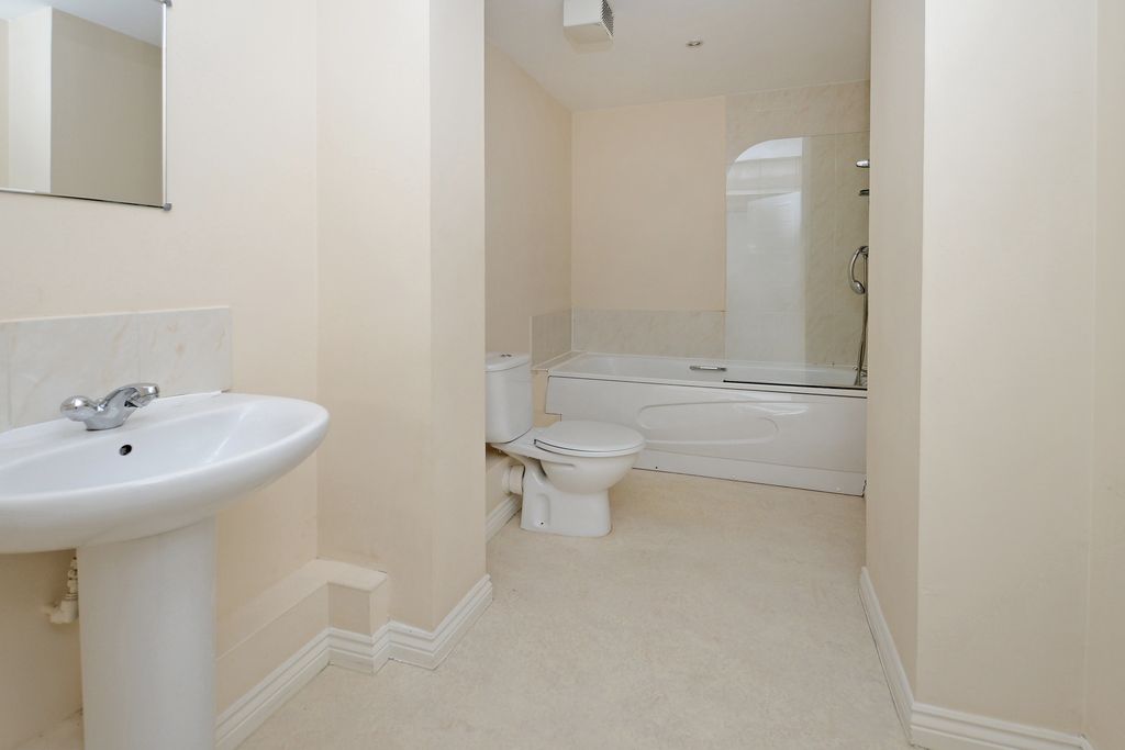 Property photo 3 of 12 3