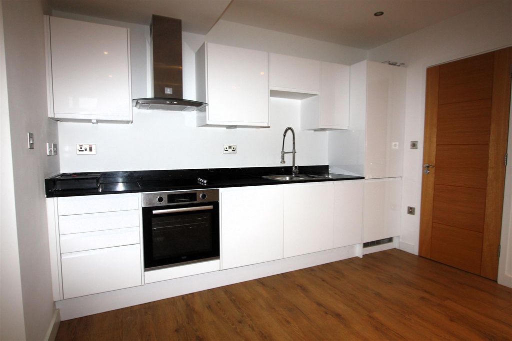 Property photo 2 of 7 003.Jpg