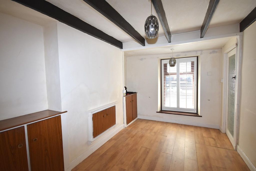 Property photo 2 of 16 14.Jpg