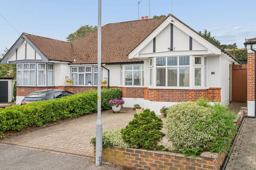 Property photo 1 of 13