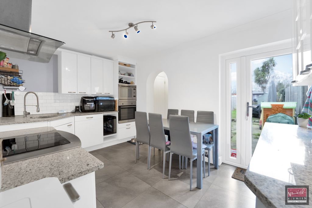 Property photo 2 of 14 Dsc06608