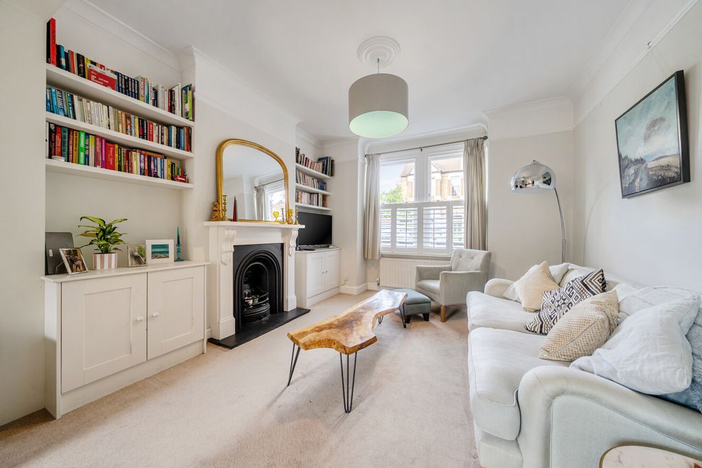 Property photo 2 of 20 1513828-2-6A918F0...