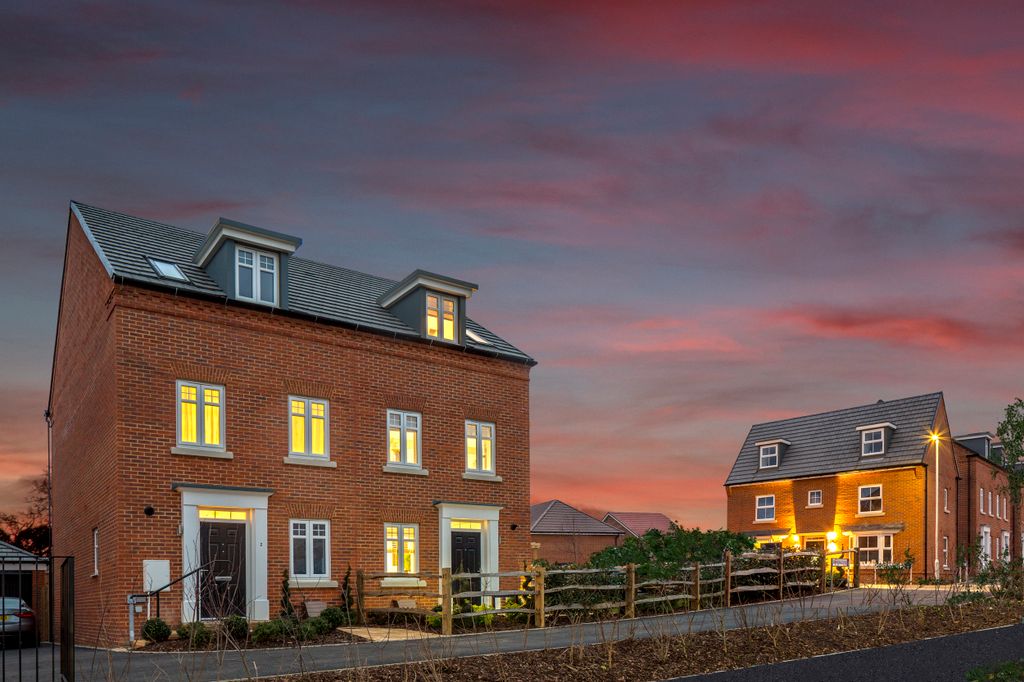 Property photo 1 of 10 The Poppies External Street Scene
