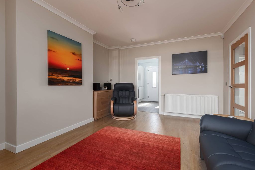 Property photo 3 of 13 Property Image 3