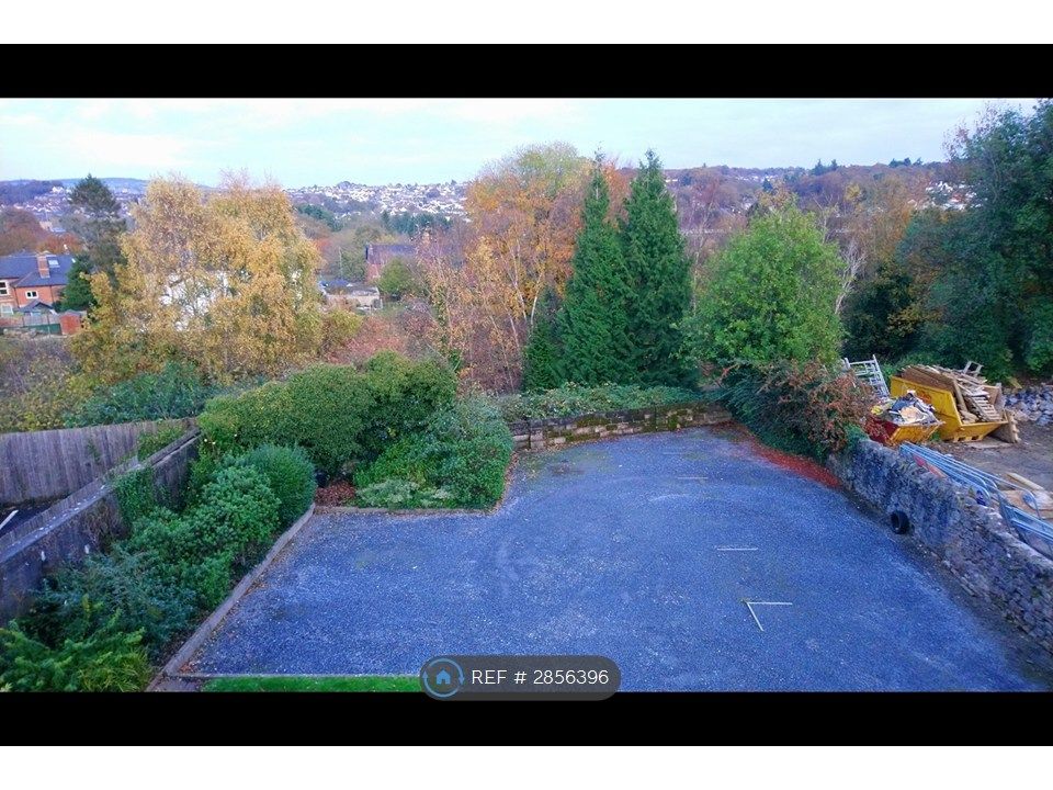 Property photo 2 of 11 Rear Car Park