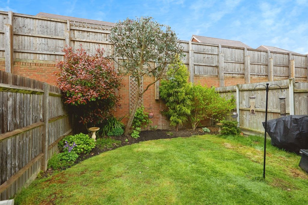 Property photo 2 of 14