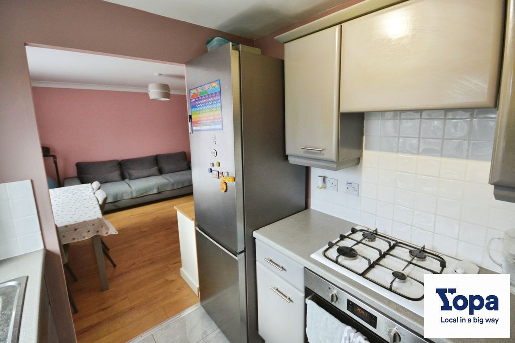 Property photo 3 of 13 Photo #3