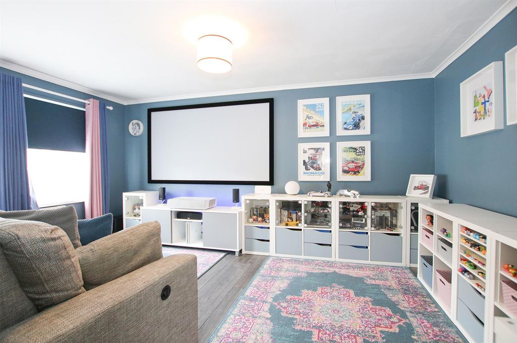 Property photo 2 of 13 Img_2660.Jpg