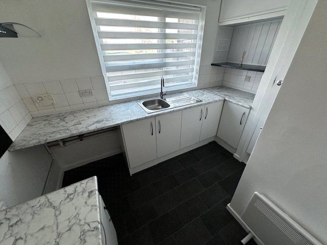 Property photo 3 of 5 Picture No. 05