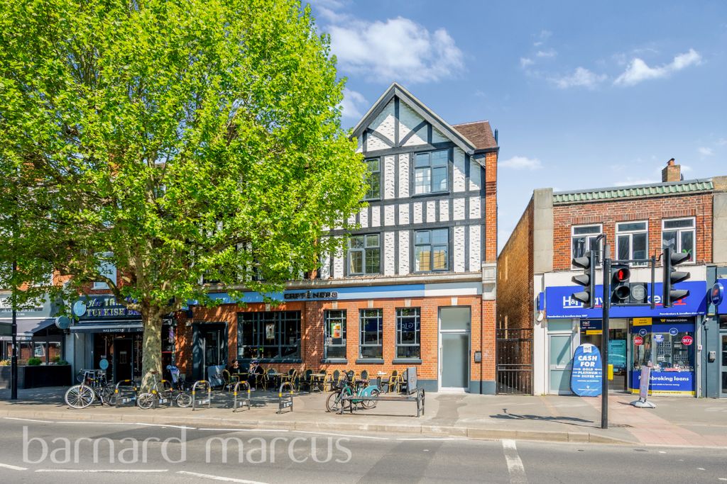 Property photo 1 of 9 Exterior