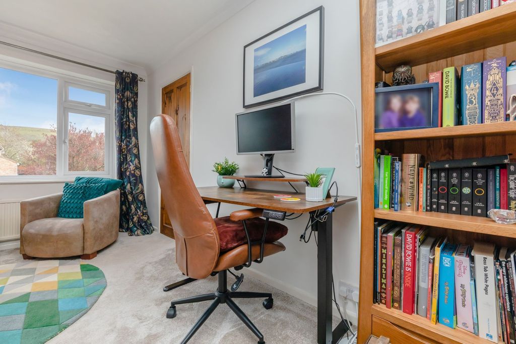 Additional image 9 of 3 bed terraced house for saleThe Martlets, Lewes BN7