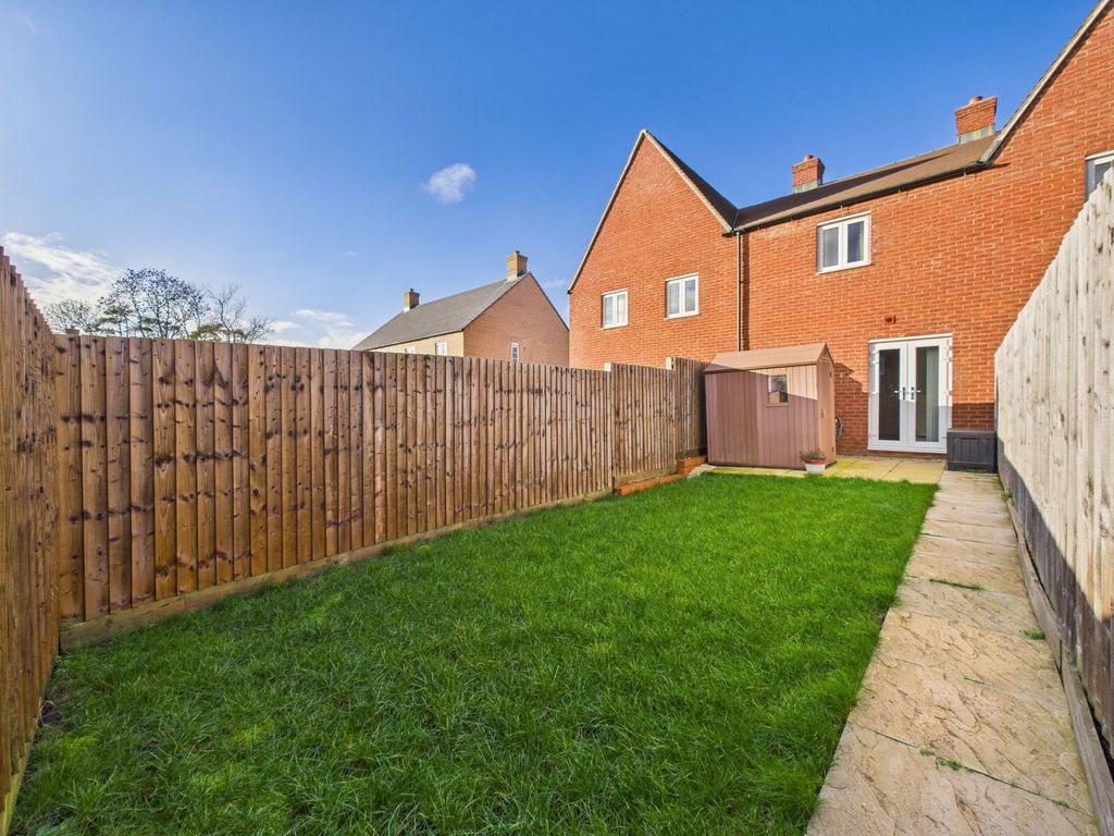 Property photo 2 of 21