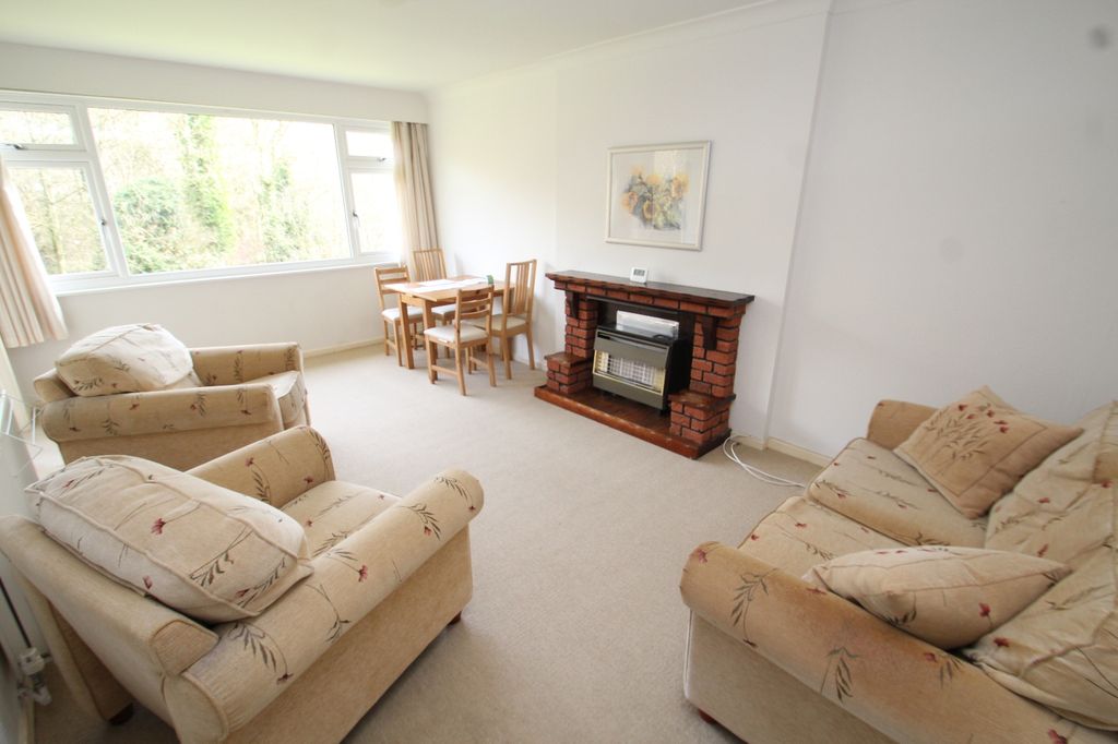 Property photo 2 of 9 0 General