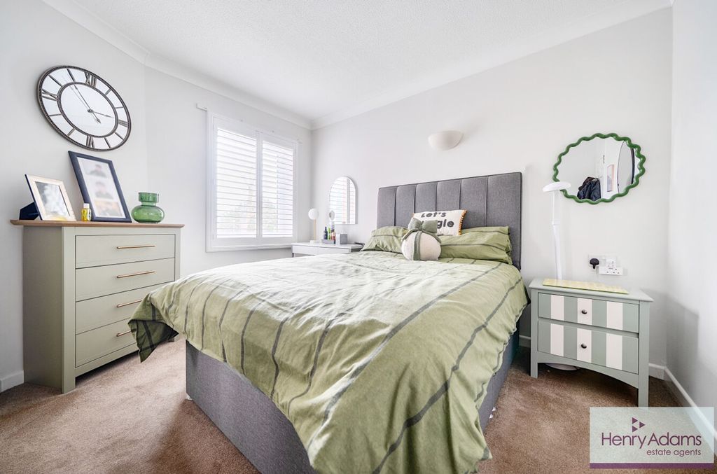 Additional image 10 of 1 bed flat for saleCharles Street, Lavant Court Charles Street GU32