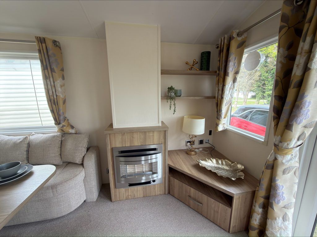 Property photo 3 of 10 Willerby Rio Premiere 2015 Car0057928 143047640.Jpeg